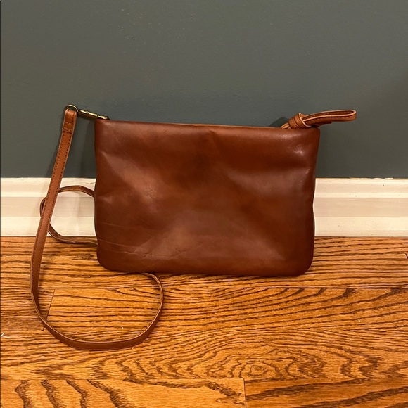 Madewell Puffer Crossbody - Picture 4 of 8
